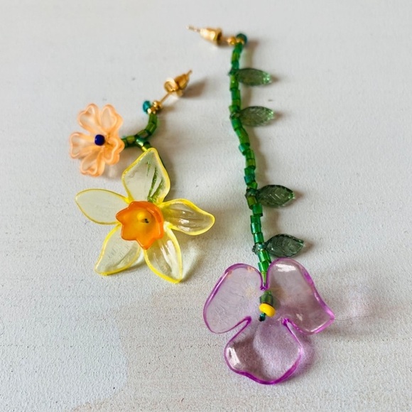 Zara Jewelry - NWT. Zara Colorful Floral Earrings.